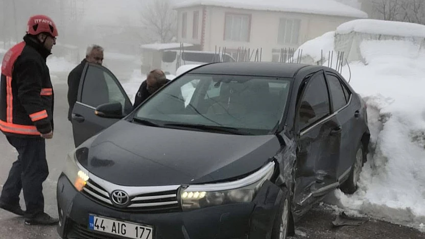 Doğanşehir'de Feci Kaza: Muhtar Hastaneye Kaldırıldı