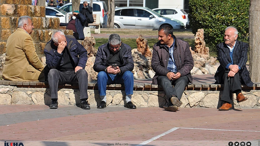 'Emekli Aylıkları Onurlu Yaşlanmayı Temin Etmeli'