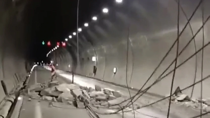 Erkenek Tüneli'nde Molozlar Temizlendi, Trafik Normale Döndü