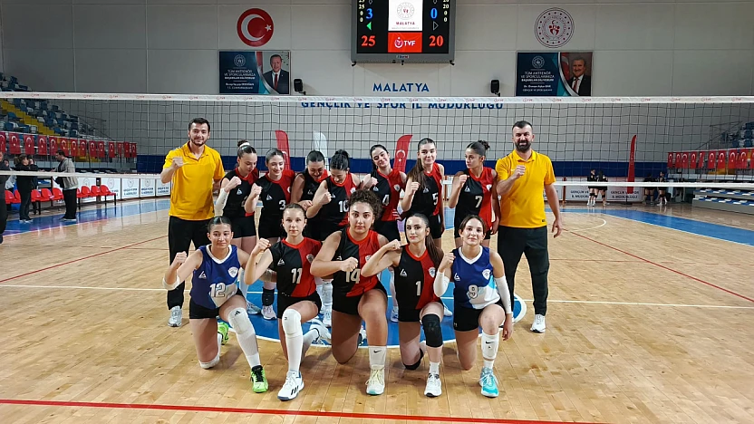 Genç Sporcular, Büyük Hedefler: Malatya Voleybol Takımı Sahada