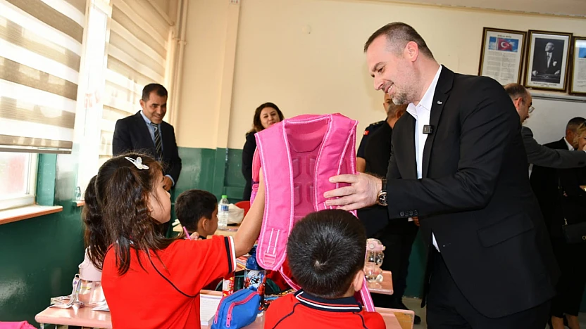 MAGİNDER Eğitime Destek İçin Malatya'da Hediye Çantalar Dağıttı