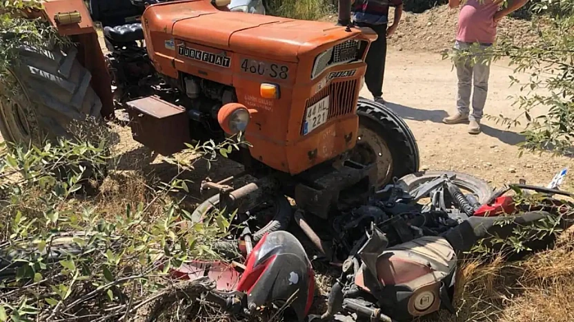 Malatya'da 2 Otomobil Çarpıştı: 2 Yaralı