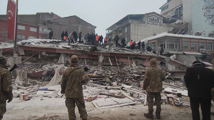 Malatya'da Deprem Yıkımı Davası: 13 Yıl 9 Ay Hapis ve Tutuklama Kararı