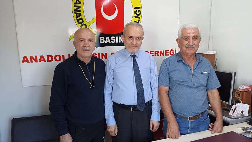 Mustafa Ertan: Yerel Basın Sessiz Ama Güçlü Bir Mücadele Veriyor