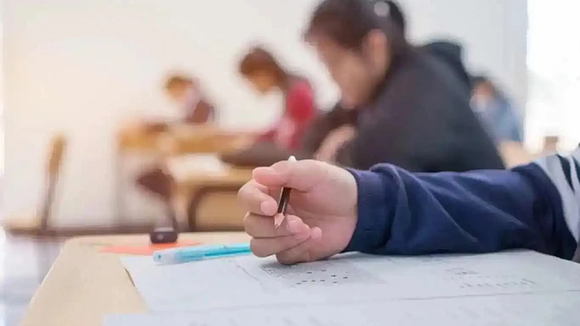 Ortak Yazılı Sınavlar Akademik Başarı ve Öğretmen Geri Bildirimini Destekleyecek