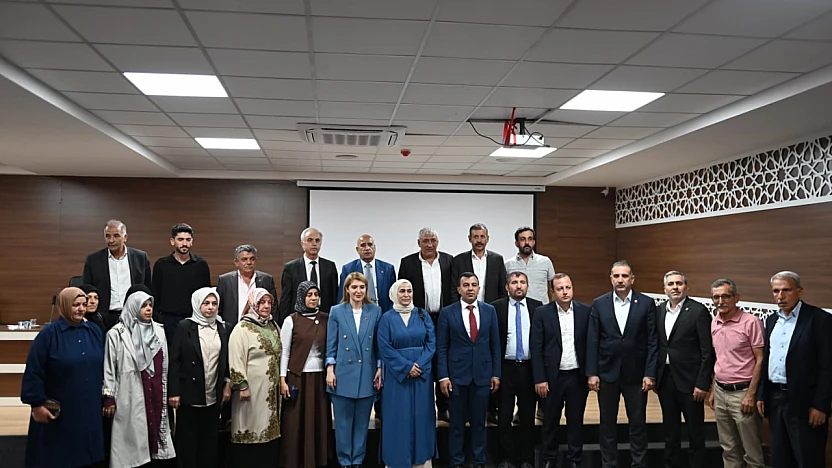 Pütürge'de AK Parti Danışma Meclisi Toplantısı Gerçekleştirildi