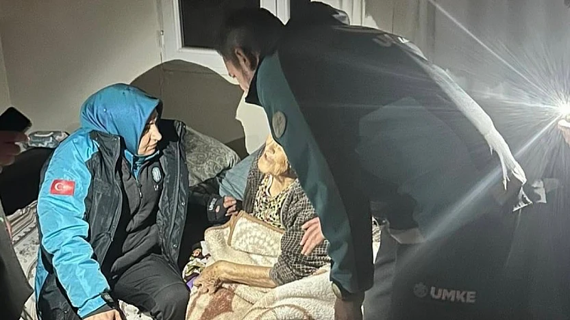 Pütürge'de Zorlu Kış Şartlarında Sağlık Seferberliği