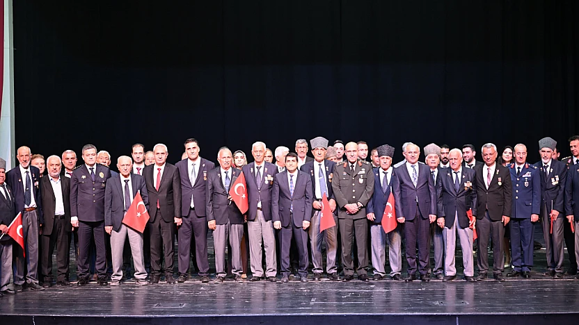 Şehitlik Ziyareti, Şiirler ve Türkülerle 19 Eylül Gaziler Günü Anlam Kazandı