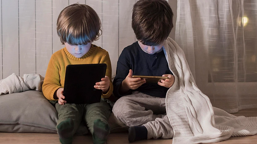 Sosyal Medya Düzenlemesi Geliyor, Uzmanlar Uyarıyor