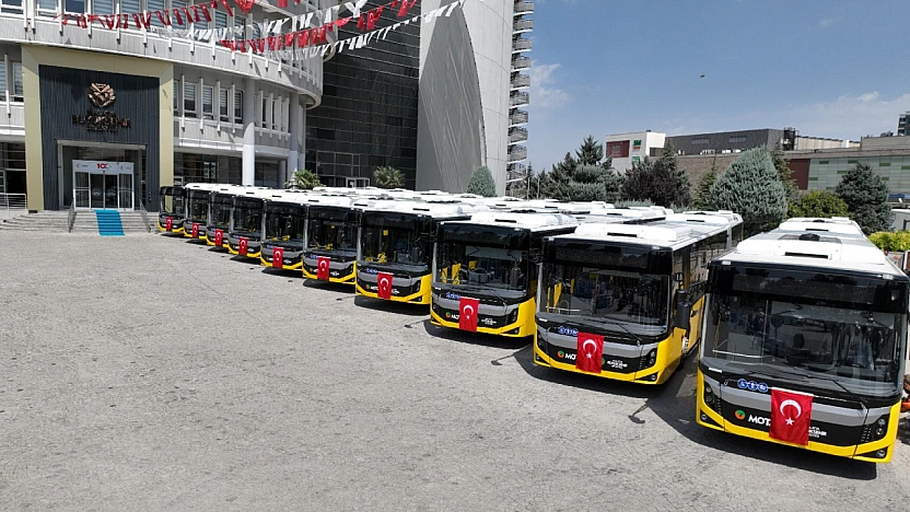Toplu Taşımada Yoğunluğu Azaltacak 10 Körüklü Otobüs Alındı