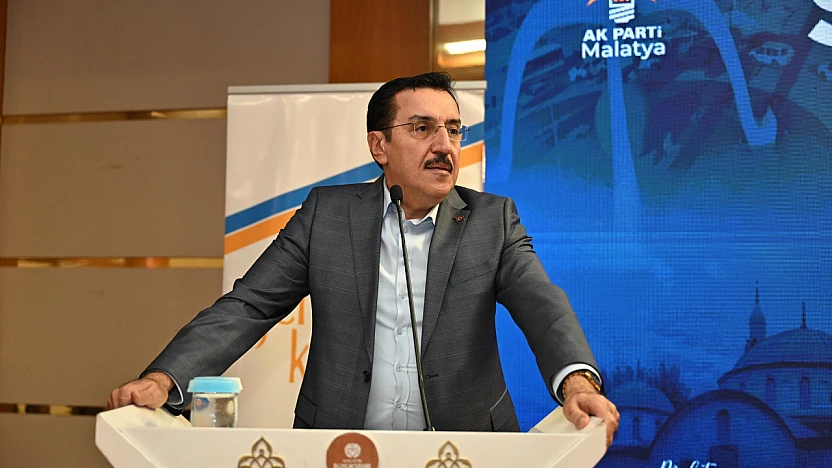 Tüfenkci Gençlerle Buluştu: 'Bu Hareketin Dinamosu Gençliktir'