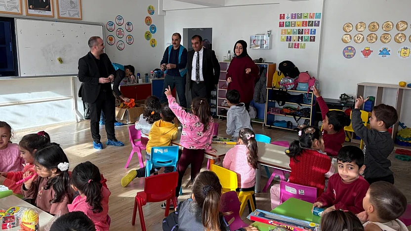 Ülkü Ocakları Malatya Eğitime Destek Vermeye Devam Ediyor