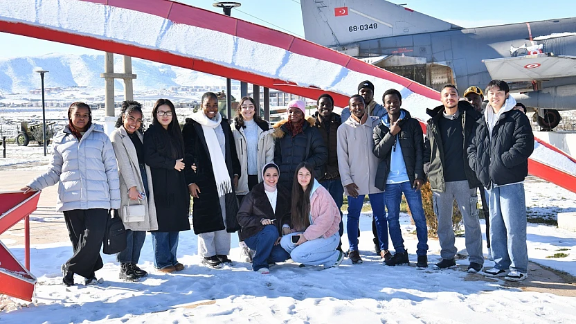 Yabancı Öğrencilerden Yeşilyurt'a Tam Not
