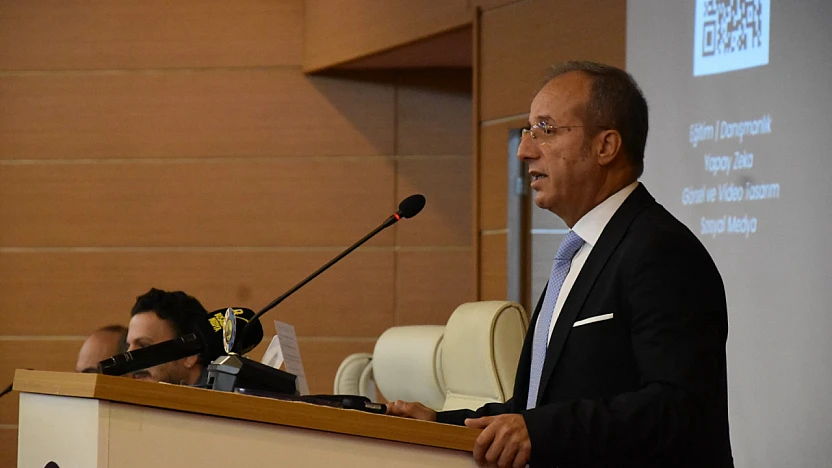 Yapay Zeka ve E-Ticaret Uygulamaları Malatya'da Girişimcilere Tanıtıldı