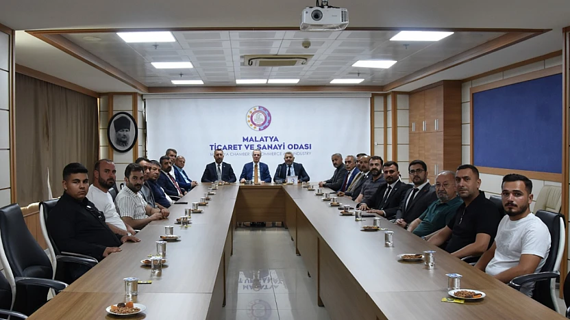 Yeniden Refah Partisi Genel Sekreteri Osmanağaoğlu'ndan MTSO'ya Ziyaret