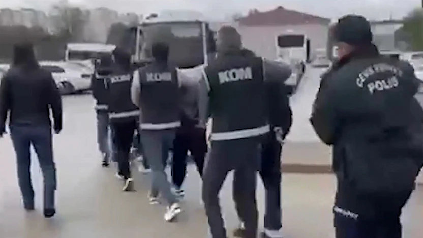 Yerlikaya Duyurdu: Antalya'da Organize Suç Örgütüne Büyük Operasyon