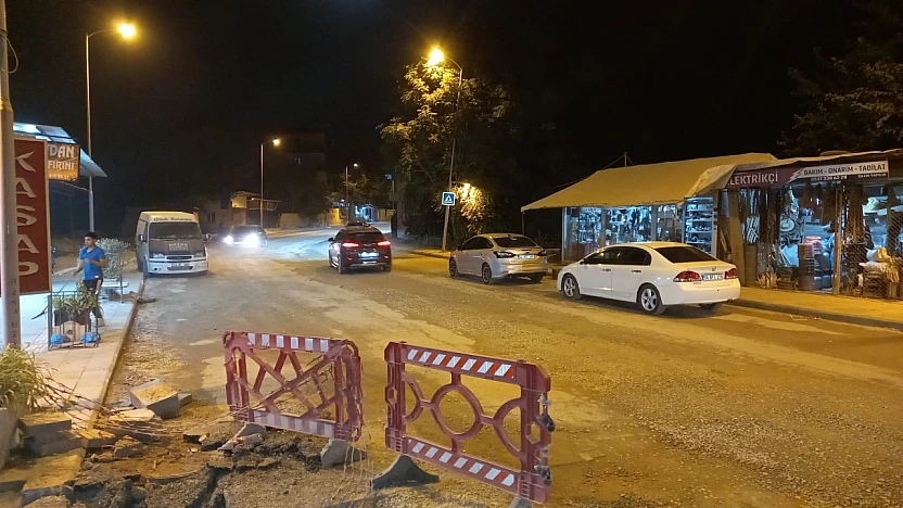 Yeşilyurt'ta Altyapı Mağduriyeti: Kablolar Koptu, Onarım Yapılmadı