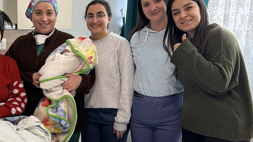 Zorlu Şartlarda Mutlu Doğum