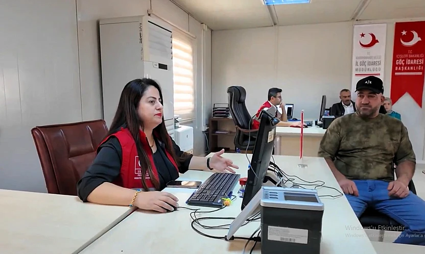 1 Milyon 290 Bin Suriyeli Ülkesine Döndü: Geri Dönüşler Uluslararası Standartlarda Gerçekleşiyor