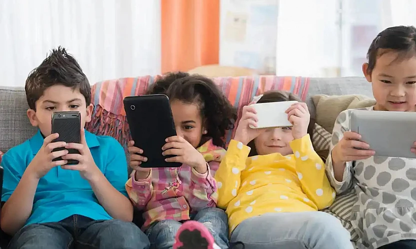 15 Yaş Altına Sosyal Medya Yasağı Ruh Sağlığını Nasıl Etkiler?