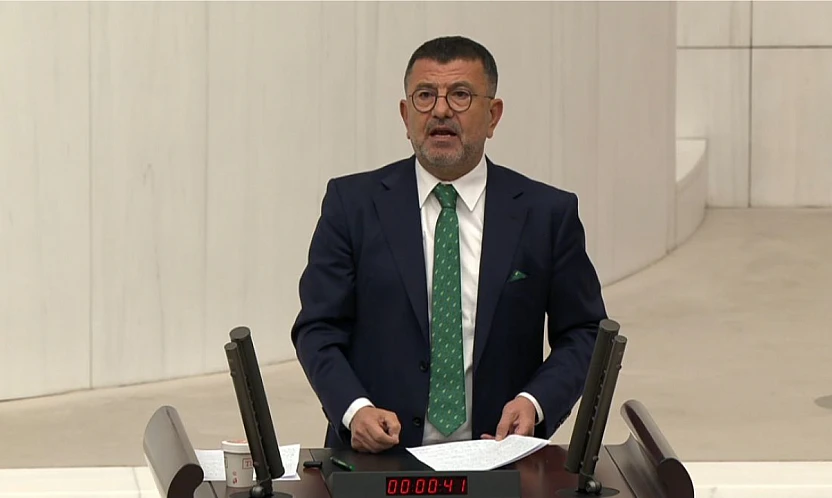 Ağbaba 'Arapgir yolu sanki başka bir ülkenin yoluymuş gibi'