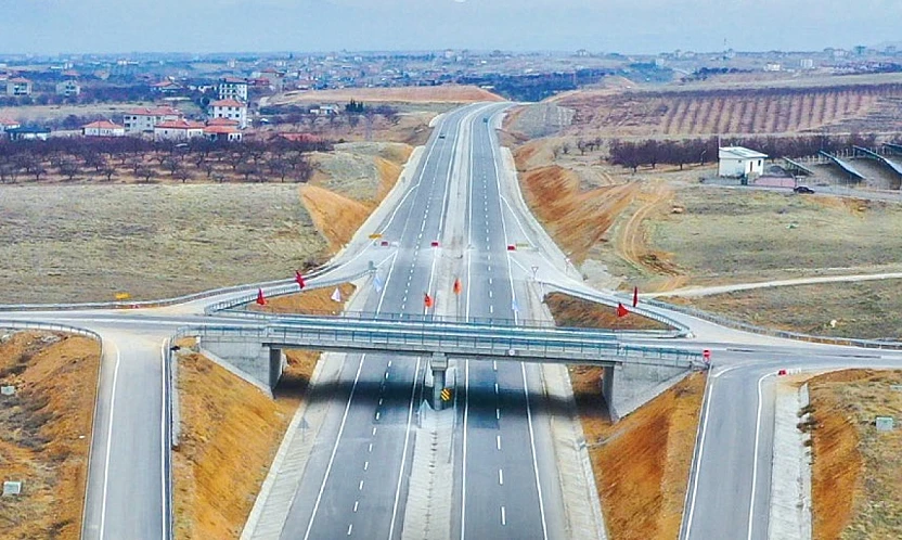 Bakan Uraloğlu: Malatya Çevre Yolu ile Zaman ve Yakıt Tasarrufu Sağlandı