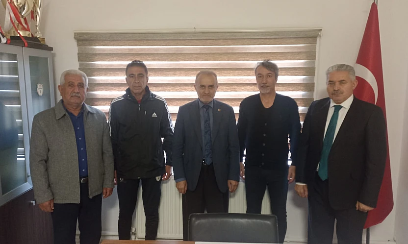 Başkan Ali Karadoğan, Yeşilyurtspor Sportif Direktörü Ali Ravcı'ya Ziyaret