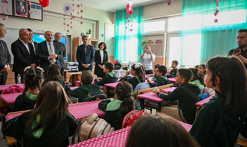 Başkan Er, 'Çocuklarımızın Geleceği İçin Çalışıyoruz'