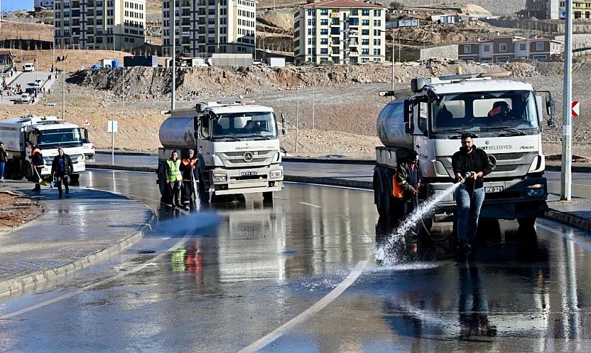 Başkan Geçit Deprem Konutlarında İncelemelerde Bulundu: 'Yaşam Kalitesi Artıyor'