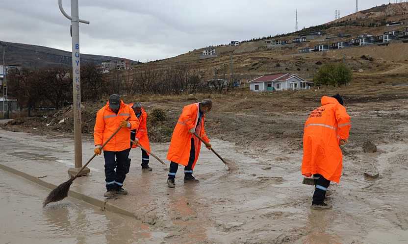Battalgazi Belediyesi'nden Yağmur Sonrası Hızlı Müdahale