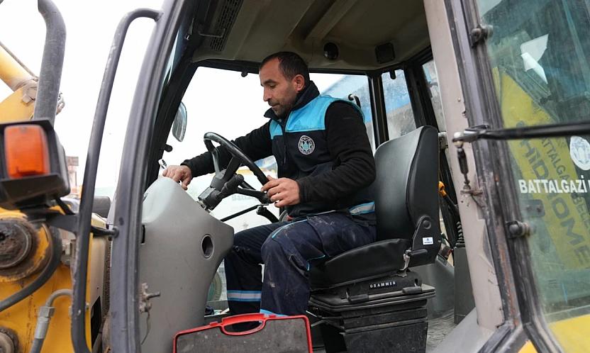 Battalgazi'de Ulaşım Aksamayacak: Karla Mücadele Ekipleri Hazır