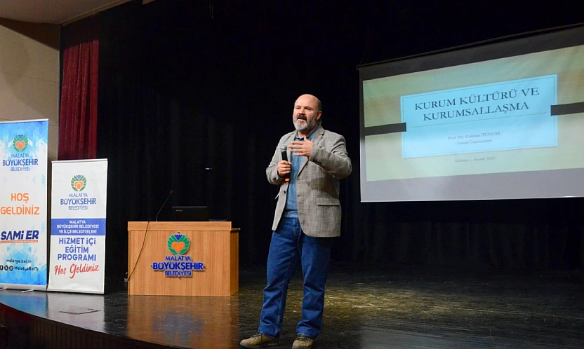 Büyükşehir Personellerine  Hizmet İçi Eğitimi Düzenlendi