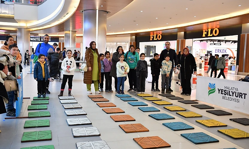 Çocuklar AVM'de Hem Eğleniyor Hem Spor Yapıyor