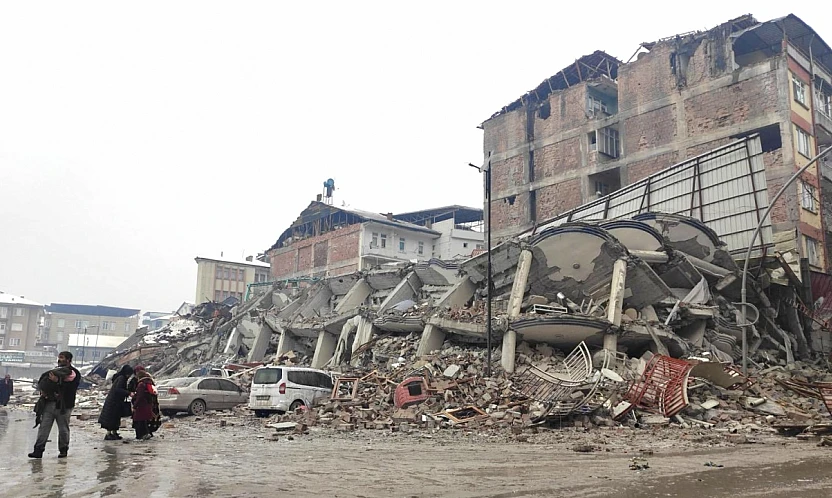 Depremde Çöken Balanlı Apartmanı Davasında Kritik Gelişme: Karar İçin Tarih Verildi