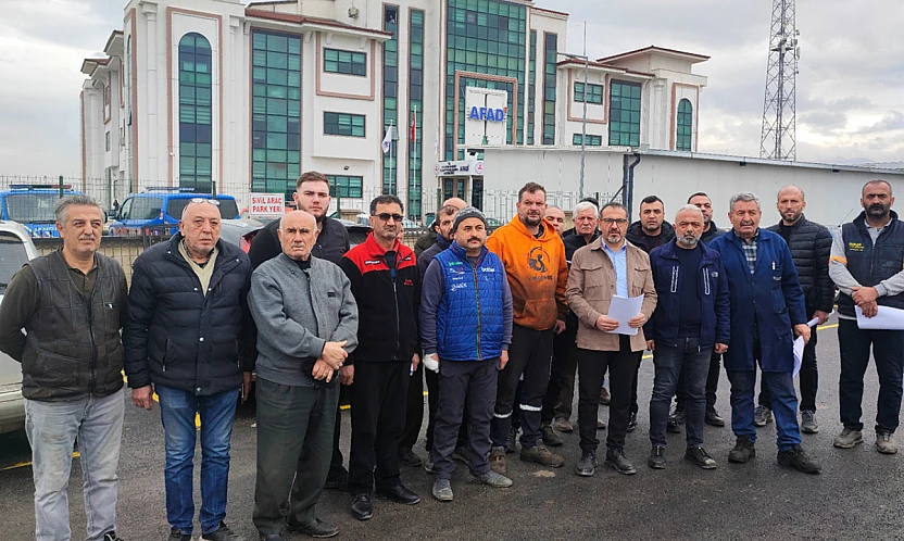 Depremzede sanayi esnafından tepki: 30 metrekare dükkânla mesleğimizi nasıl yapacağız?