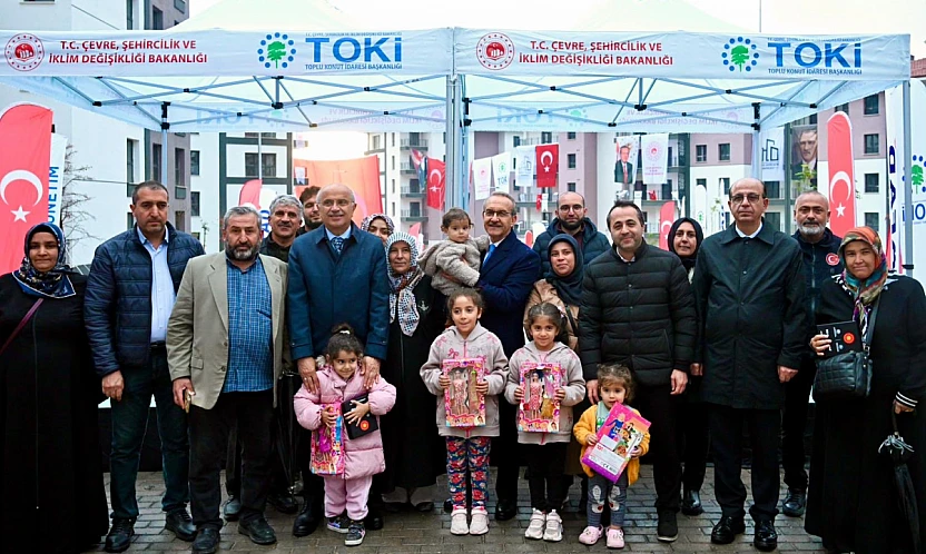 Depremzedelere Yeni Yuvaları Teslim Edildi: Cumhurbaşkanı Erdoğan'dan Huzur ve Güven Mesajı