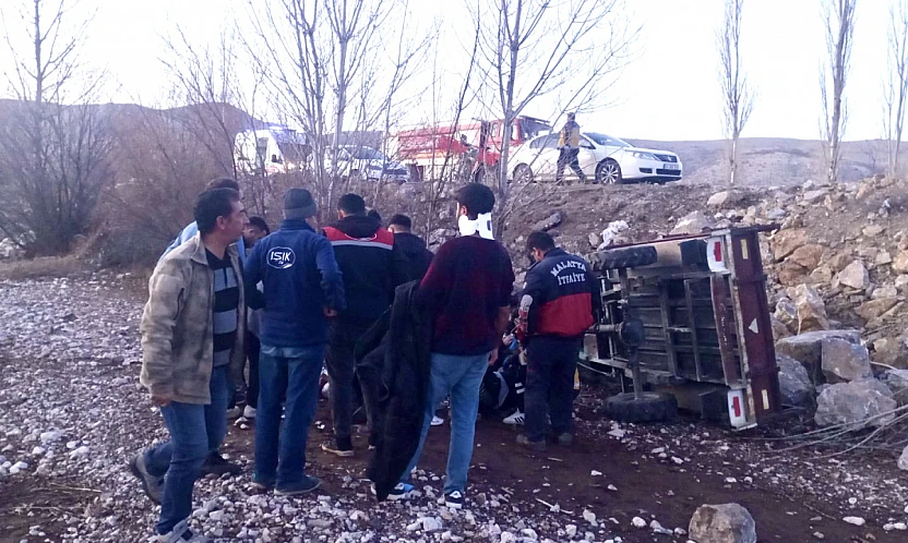 Doğanşehir'de Pat Pat Kazası: 3 Yaralı