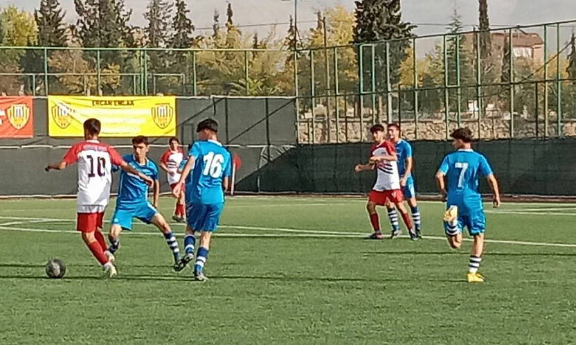 Doğanşehir, Malatyagücü ve Altınkaysıspor Gruplarını Zirvede Tamamladı