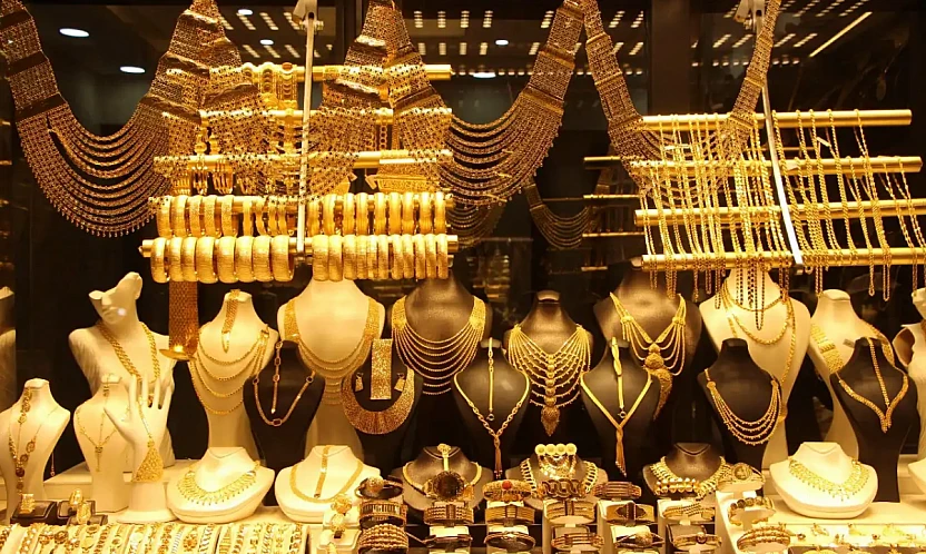 Dünya Piyasalarında Altın Rüzgârı: Güvenli Limana Kaçış Devam Ediyor