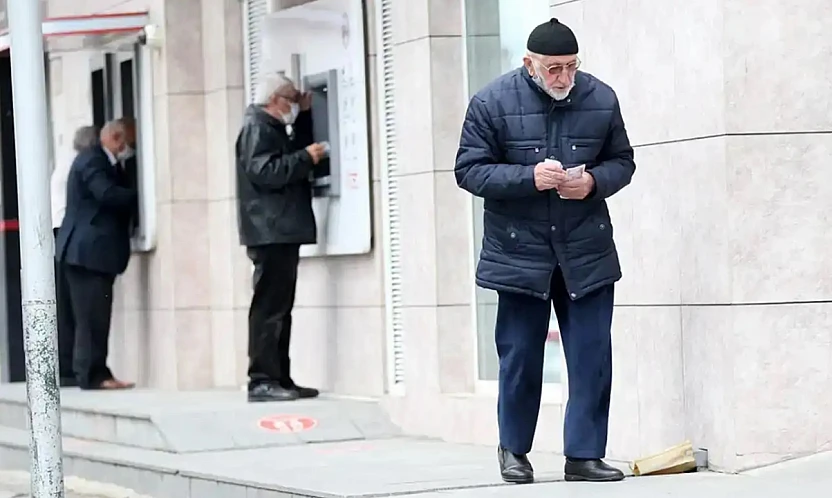 Engelli ve yaşlılara kasım ayında 7,11 milyar liralık destek