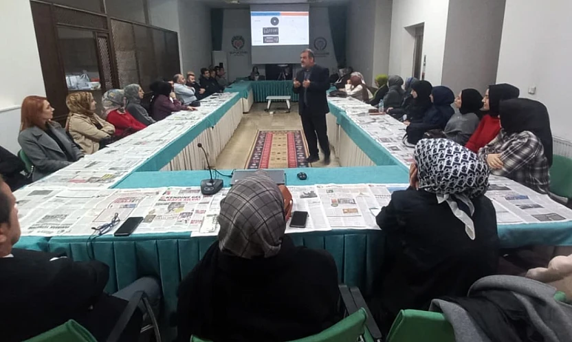 FotoKültür Kursunda Uygulamalı Çekim Gezisi Büyük İlgi Gördü