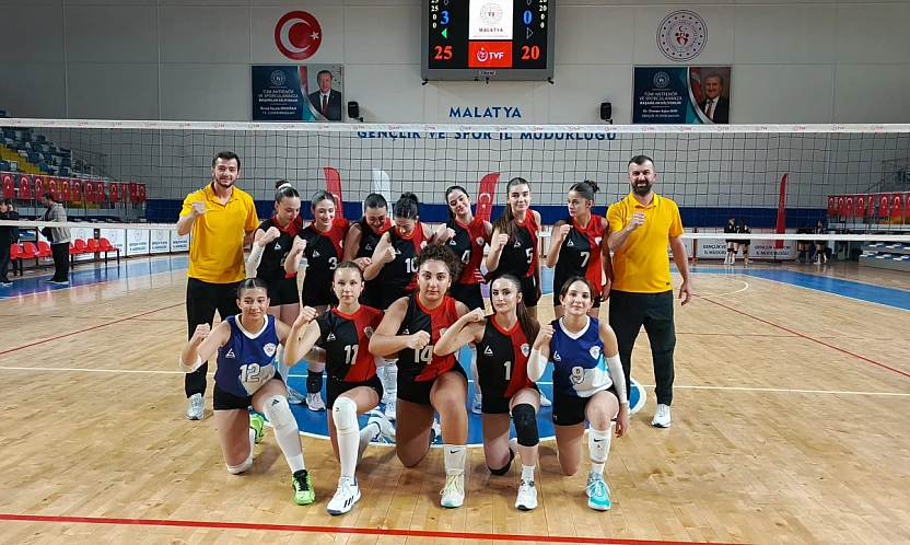 Genç Sporcular, Büyük Hedefler: Malatya Voleybol Takımı Sahada