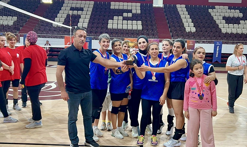 Kamu sporları bölge finallerinde Malatya takımlarından çifte başarı