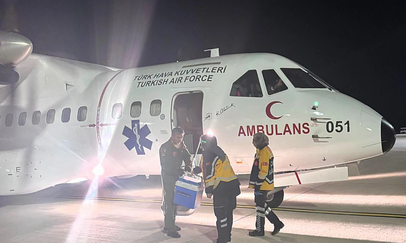Karaciğer Grefti Askeri Ambulans Uçakla Malatya'ya Getirildi