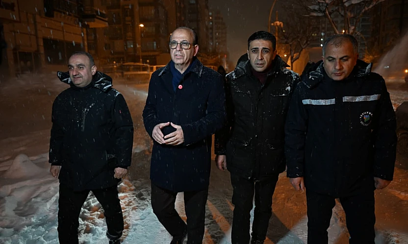 Karla Mücadelede Tam Mesai: Başkan Geçit'ten Ekiplerine Moral Ziyareti