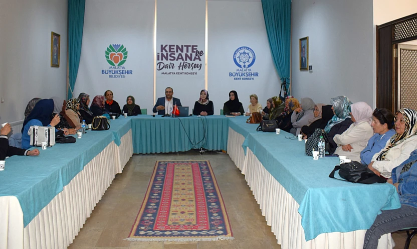 Kent Konseyi Kadın Meclisi'nden Sağlıkta Bilinçli Dönüşüm Etkinliği