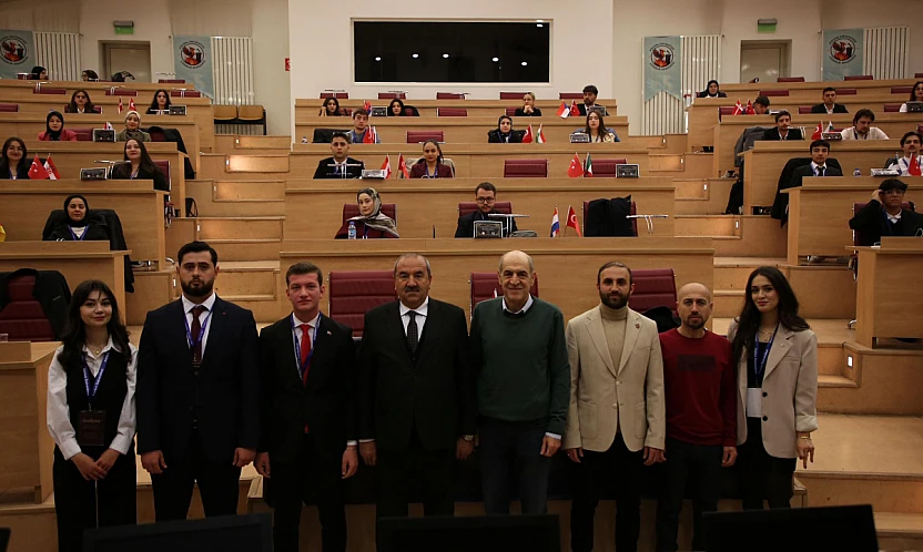 Liderlik Akademisi'nden Başarılı Avrupa Birliği Simülasyonu