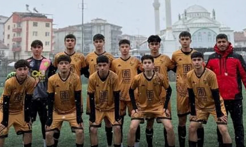 Malatya U-16 Futbol Ligi'nde Mücadele Hızı Kesmedi