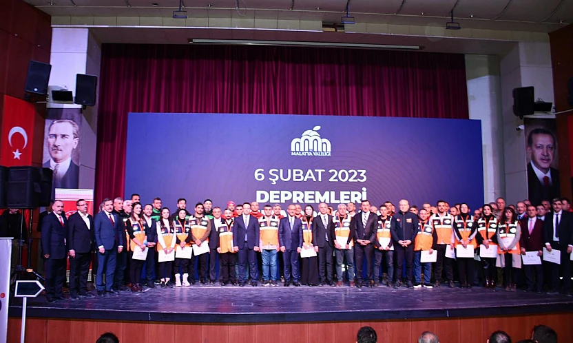 Malatya Yeniden Ayağa Kalkıyor: Kırsalda 15 Bin 700 Konut İnşa Ediliyor