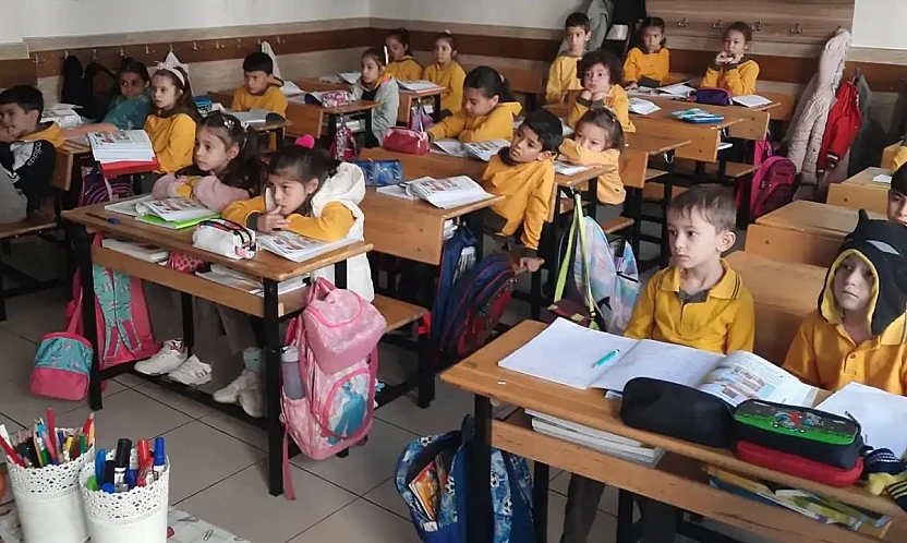 Okullar 9 Gün Kapanıyor: 17 Kasım'da Yeniden Ders Zili Çalacak